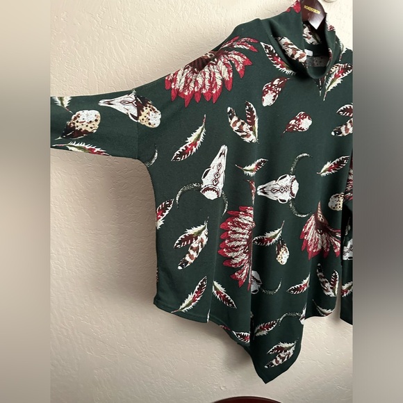 Levaca asymmetrical mock tunic size large but could fit xl new with tags - Picture 3 of 8